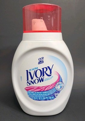 (1) IVORY Snow 2X Ultra Gentle Care Detergent Liquid 25 Oz/16 Lds.Clear Pink Cap