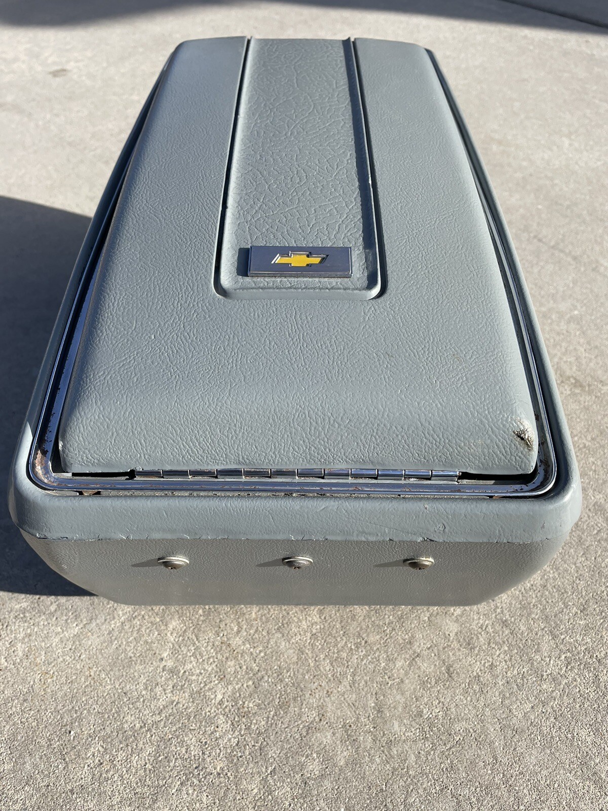 68197280 ORIGINAL CHEVROLET K5 BLAZER JIMMY TRUCK CENTER CONSOLE Rare