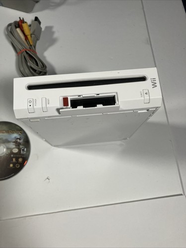 Nintendo Wii Console Bundle, Ready To Play 2 Controllers, Cords & 2 Lego Games - Picture 6 of 6