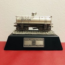 Bachmann HO Spur Reinigungs-Tankwagen – Unbeschriftet, Oxidrot – Mit Trockenreinigungspad Für Modellbahn