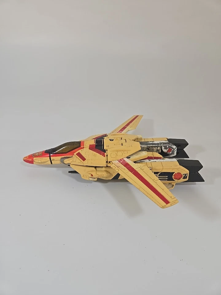 Vintage 1985 Bandai G1 JETFIRE Transformer - Incomplete For Parts Or Repair - Image 2 of 4
