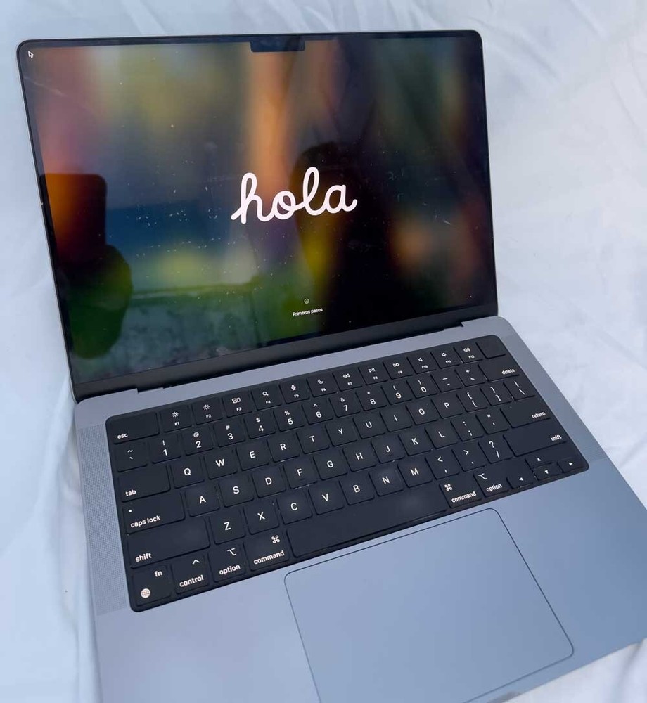 PRICE CUT Apple MacBook Pro 14