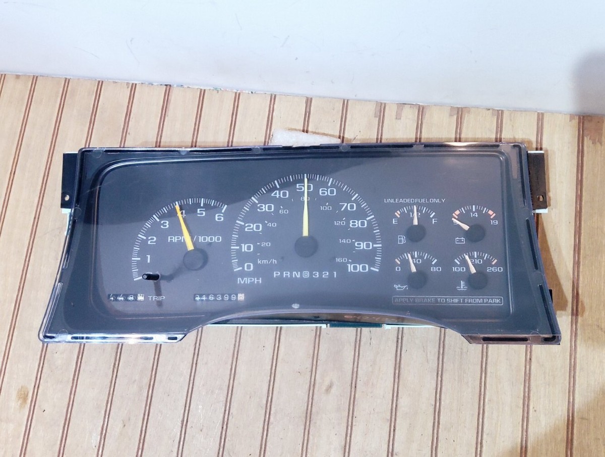 Instrument Cluster for 1996-1997 Chevrolet GMC 1500 Pickup Instrument Cluster for 1996-1997 Chevrolet GMC 1500 Pickup