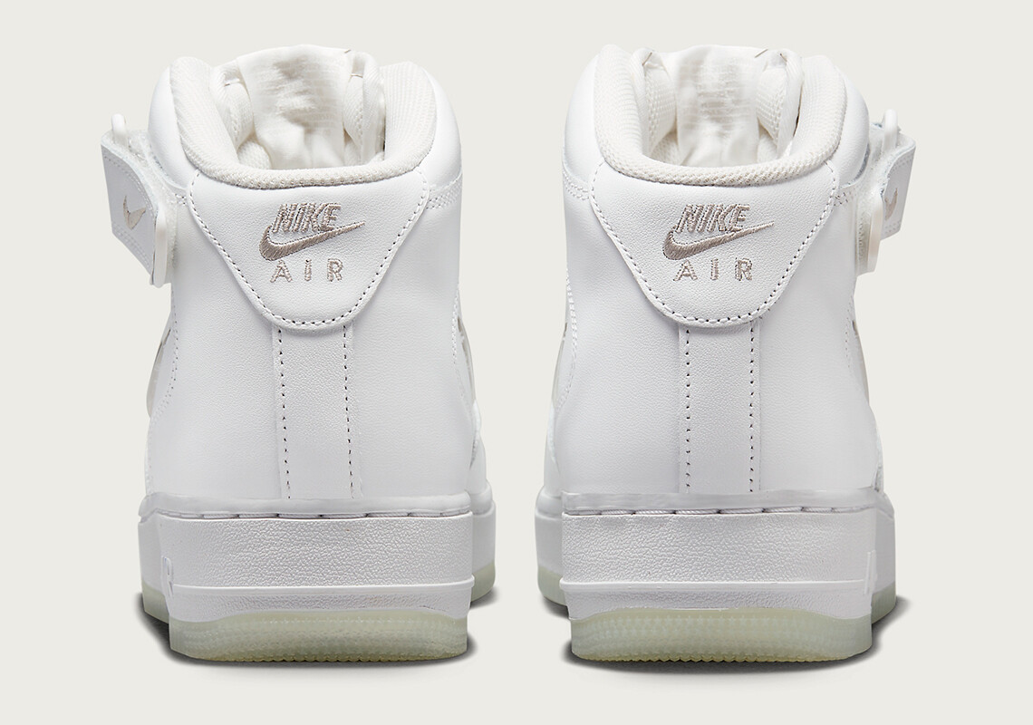 ☆NIKE☆ AIR FORCE 1 MID '07 COLOR OF THE MONTH SUMMIT WHITE $_12.JPG?set_id=880000500F