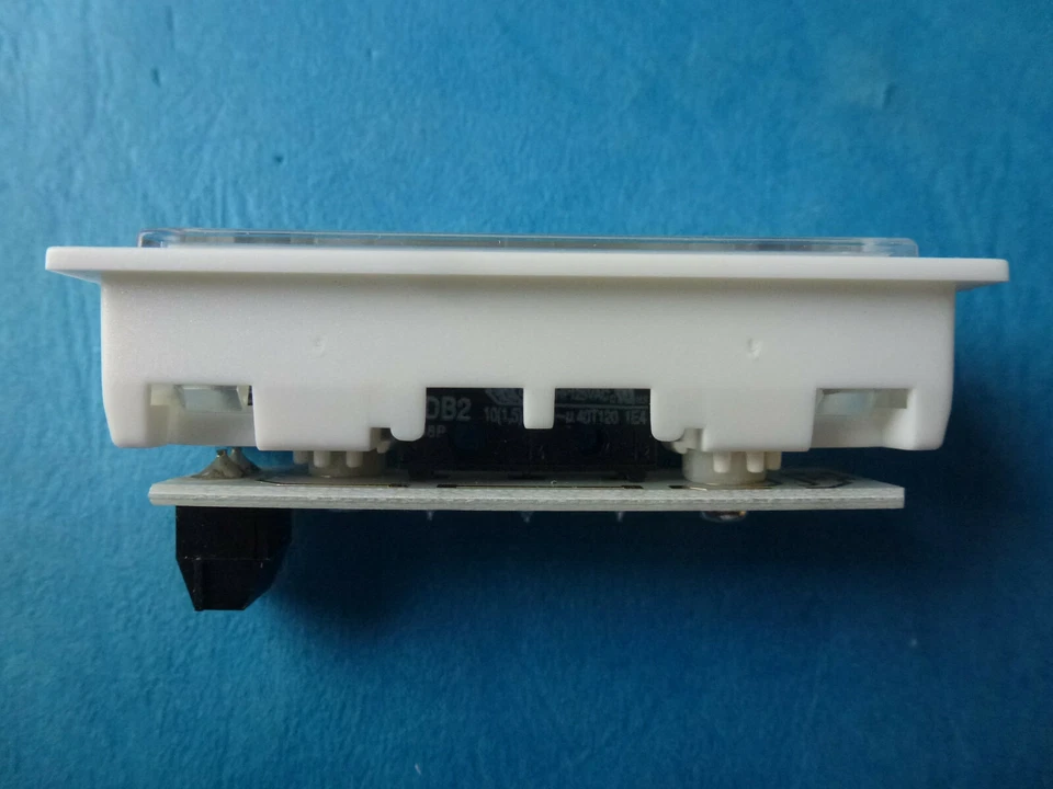 Pulsador de timbre, pulsador combinado con microinterruptor, blanco, 65x22 mm - Imagen 2 de 2