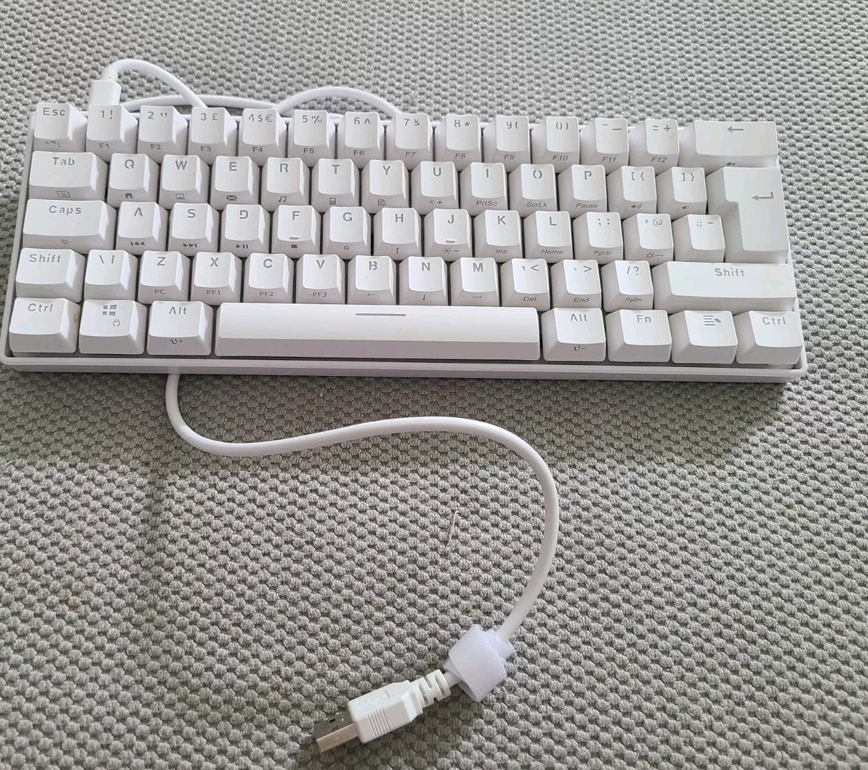 62-Key RGB Gaming Keyboard with LED Backlight, Compact Design for Gamers-image