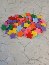 Small felt flower assortment, new, 85 pieces