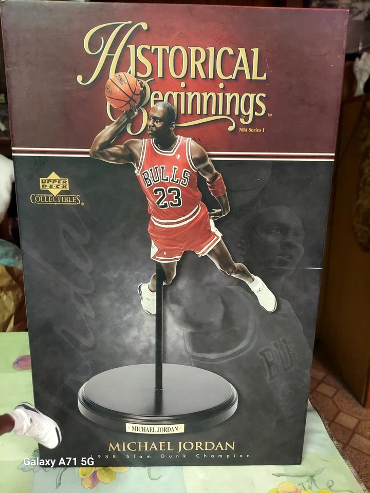 Figura 1 Slam Dunk Michael Jordan Serie 1 Upper Deck Historical Beginnings 1988 Foto 4 de 4