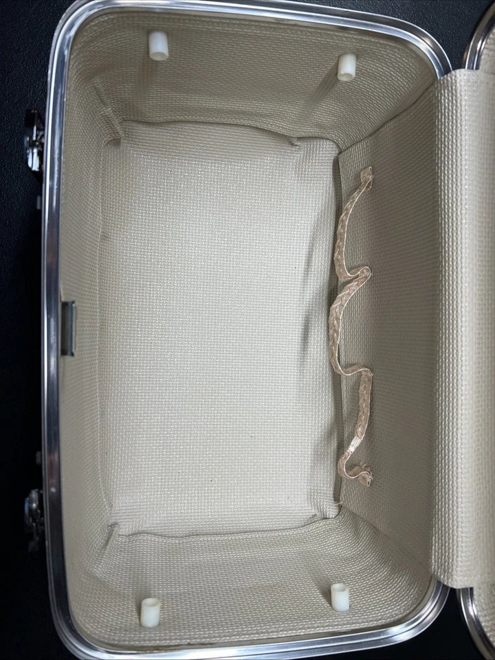 Estuche Tren Maquillaje Cosmético Viaje American Tourister Escort Marrón LIMPIO Foto 3 de 4