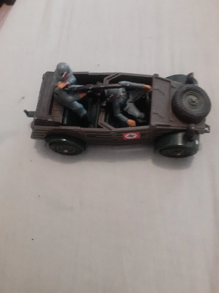 Vintage Diecast Britains  Deetail Kubelwagen  Gamee Allemands WW2 Soldiers 1/32  - Photo 3/4