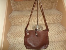 BRIGHTON BROWN PEBBLED  CROC LEATHER WESTERN FLAIR MESSENGER SHOULDER BAG PURSE