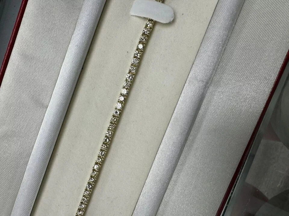 Brazalete de tenis de diamantes naturales de corte redondo de 5 quilates de oro de 14 quilates para mujer de 7" Foto 2 de 4