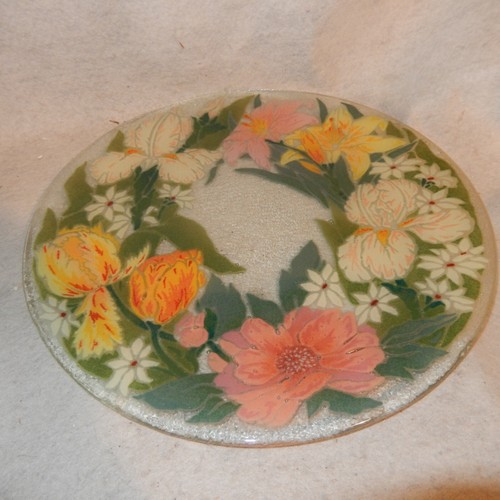 PEGGY KARR Large 14" Signed Fused Art Glass Spring Pastel Wild Flowers Plate - Picture 3 of 6