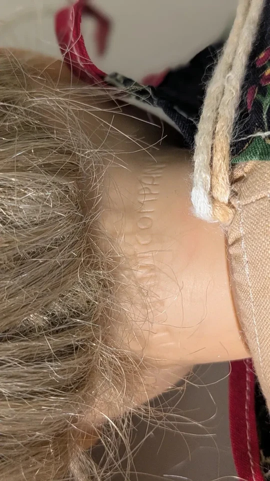 American Girl Kirsten Larson principios de la década de 1990 con trajes adicionales - ¡Dueña original! Foto 3 de 4