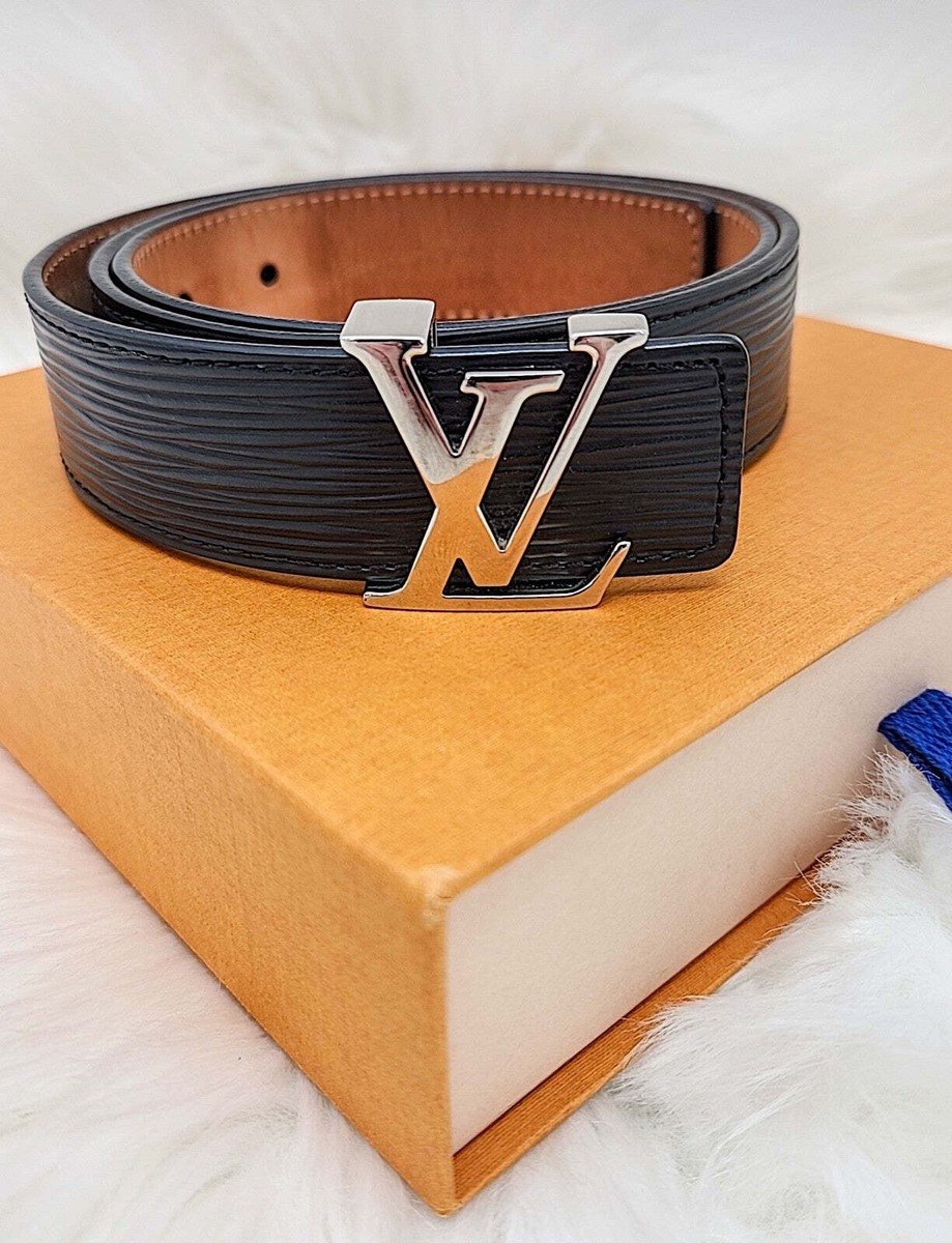 Louis Vuitton Womens Ceinture Initial 30mm Black Epi Leather Louis Vuitton Womens Ceinture Initial 30mm Black Epi Leather