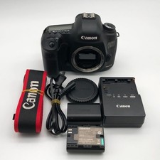 Canon EOS 5D Mark III Digital SLR Camera Body Only Good
