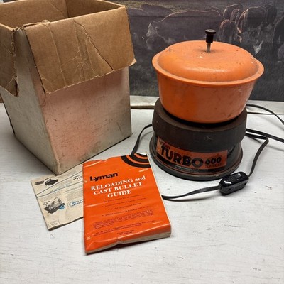 Lyman Turbo 600 Pop Top Polisher , with polishing media Used Working