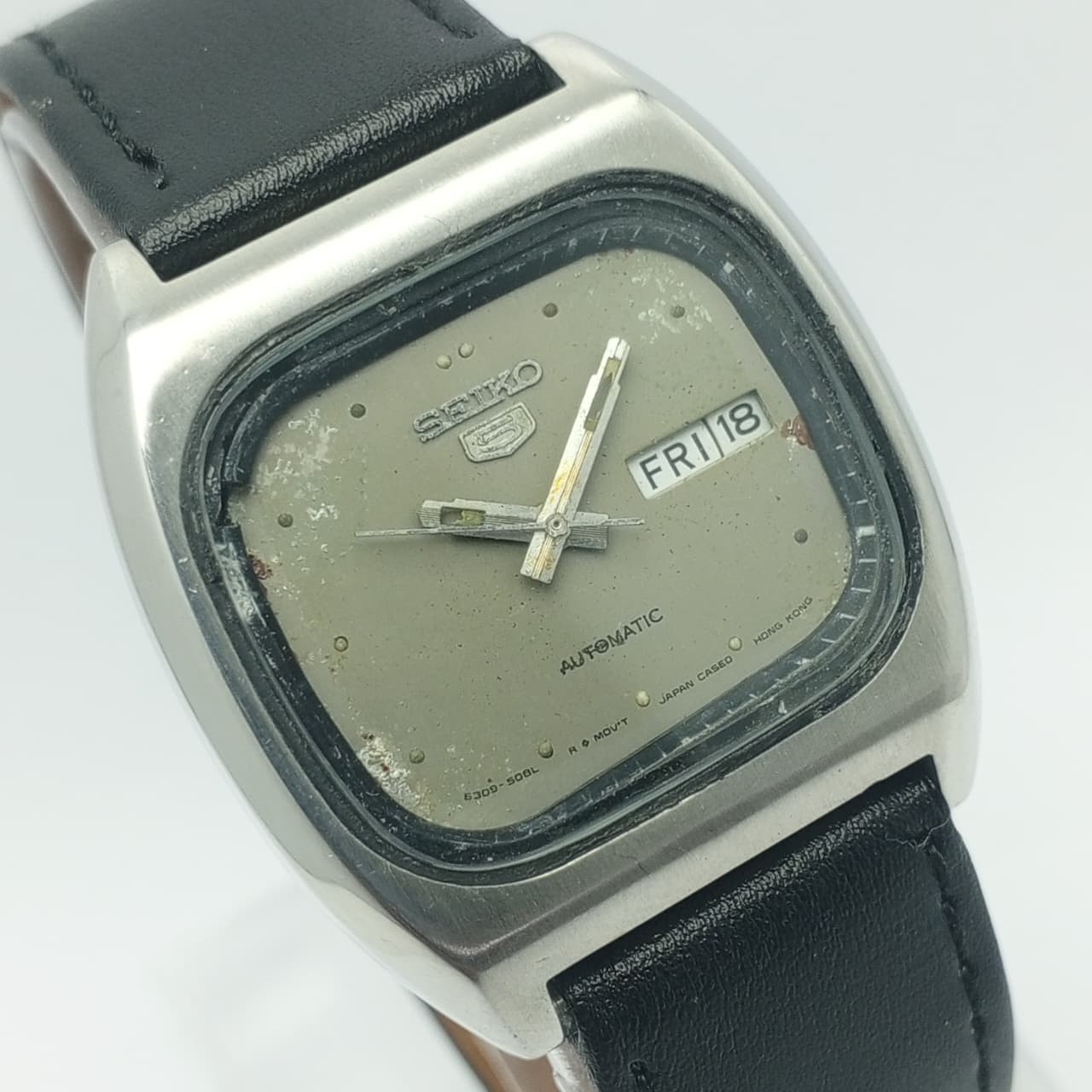 Vintage Tv Shape Day/Date 6309-5120 Seiko MUR999MUM4 Automatic Watch 5 - VintageWatches.PK Vintage Tv Shape Day/Date 6309-5120 Seiko MUR999MUM4 Automatic Watch 5 - vintagewatches.pk