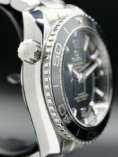 Omega Seamaster Planet Ocean Black 600m 43.5mm 215.30.44.21.01.001 4
