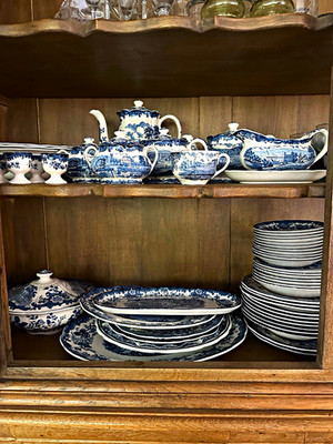 Royal Worcester Avon Scenes handgraviert blau/weiß