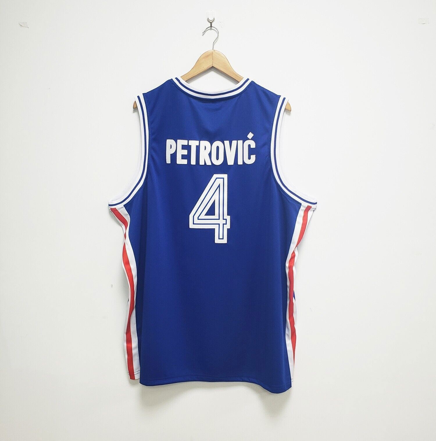 Custom throwback 1990 drazen petrovic #4 team basketball jersey size s-4xl blue