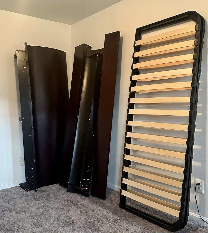 Marco de cama con plataforma Queen Foto 4 de 4