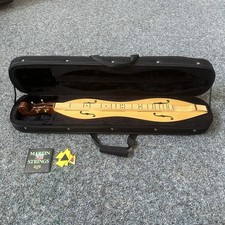 Applecreek Hourglass Dulcimer Mint Condition With Case And Extra Strings