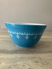 Vintage Pyrex Snow Flake Garland Blue Mixing Nesting Bowl 401 1.5 Pint