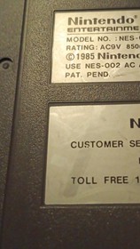 Nintendo NES-001 Entertainment System Home Console Gray RF 1985