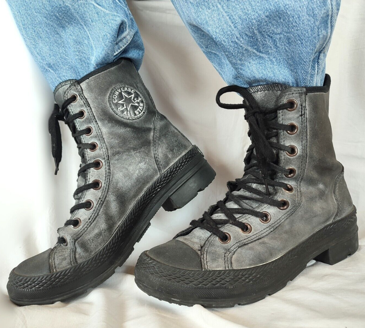 Vintage Converse All Stars Gray Leather High Tops Boots 00s Vintage Converse All Stars Gray Leather High Tops Boots 00s