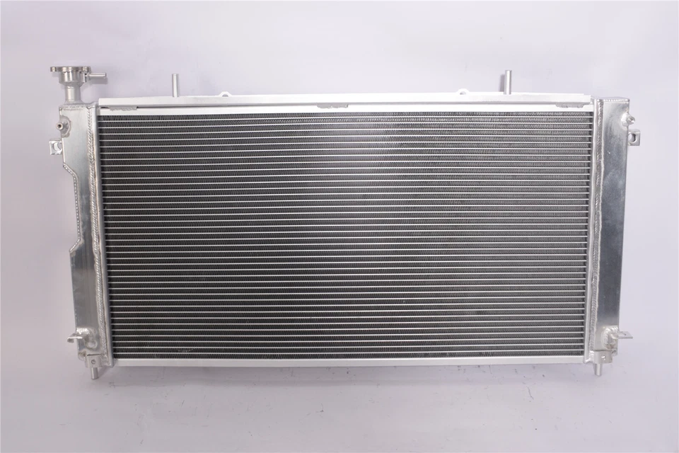 DPI2311 For 2001-2004 2002 2003 Dodge Caravan 3.3L/2.4L V6 Aluminum Radiator Foto 2 de 4