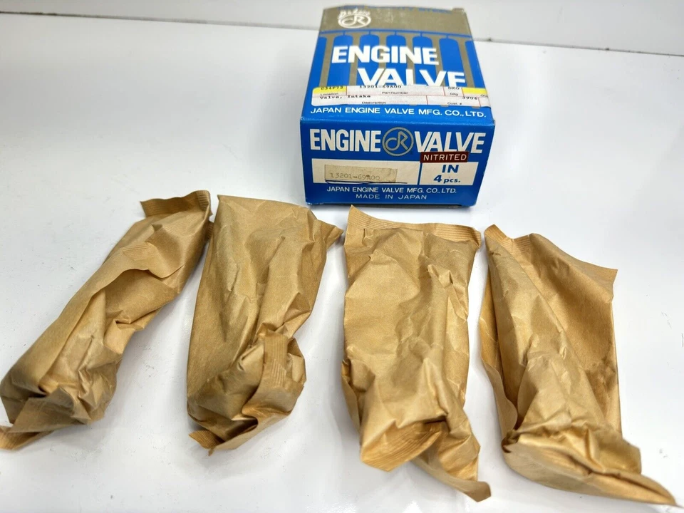 Впускной клапан DOKURO НАБОР ИЗ 4 13201-69A00 для Nissan Pulsar NX Sentra - Япония новый из старых запасов - Изображение 2 из 4