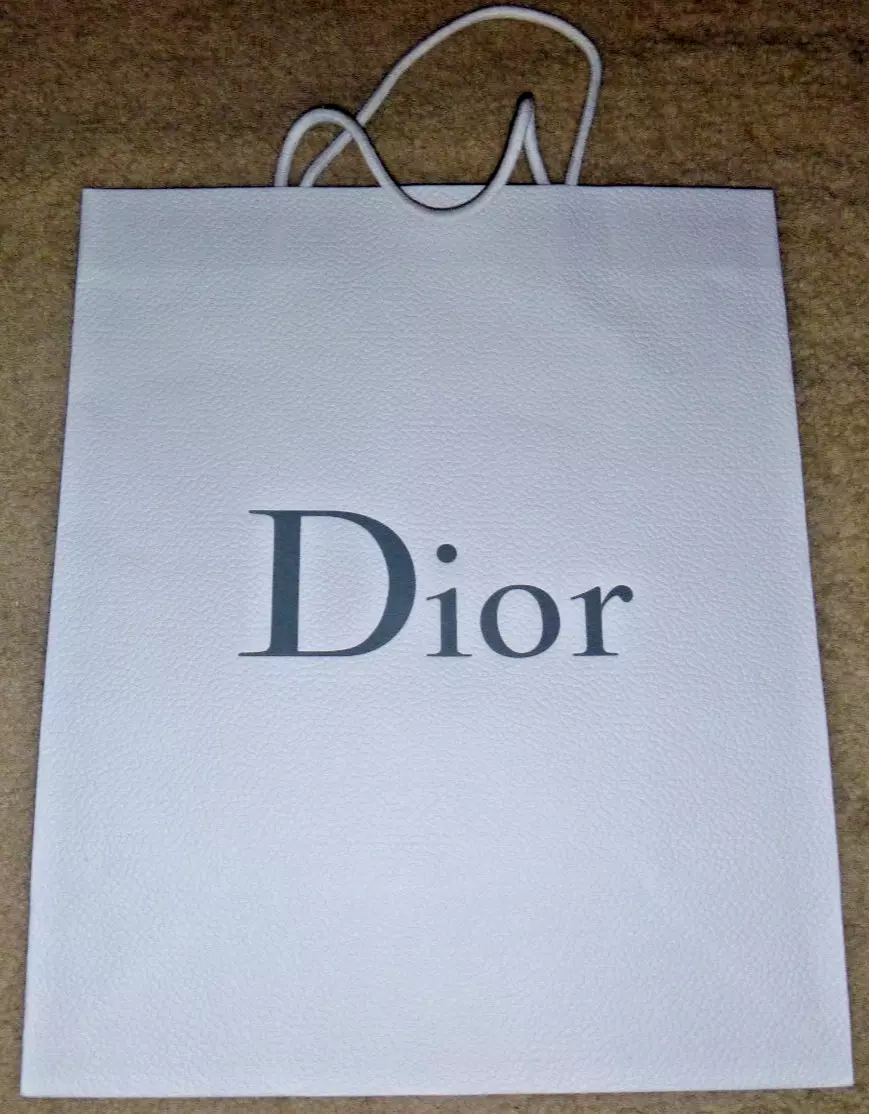 Sac cadeau authentique DIOR blanc TAILLE 17