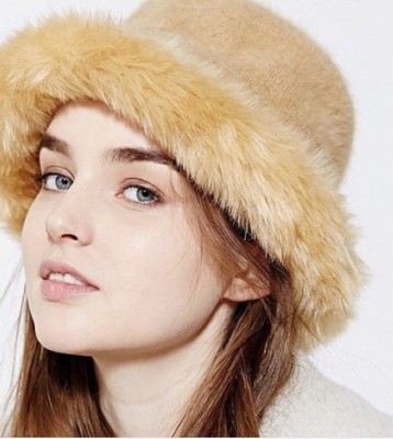 fuzzy bucket hat urban outfitters