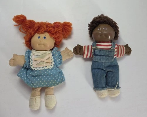 2 Pc. 1984 Cabbage Patch Miniature Dolls 6” Tall Yarn Hair Vintage Collectible