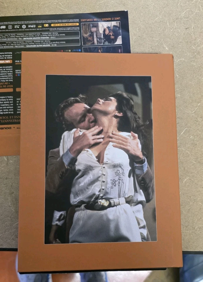 BODY DOUBLE Ultra Collector’s Edition Blu-ray + DVD + Book Carlotta Region B VG - Image 3 of 4