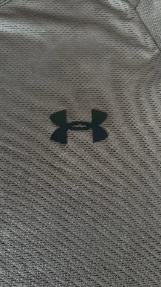 T-shirt de sport under armour gris neuf avec étiquette taille M - Photo 2/4