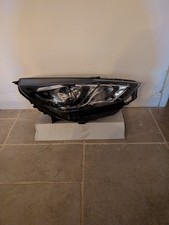 Hyundai I30 LED Headlight Right Driver Side Genuine  Used