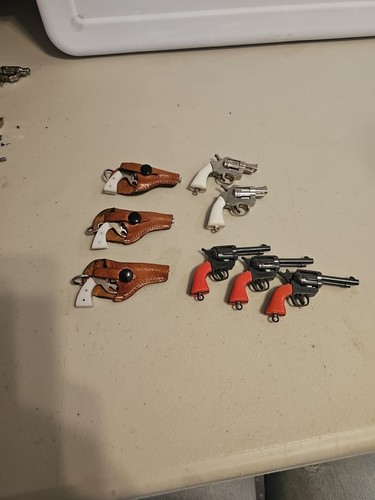Vintage mini key chain diecast pistol cap guns, Lot Of 8