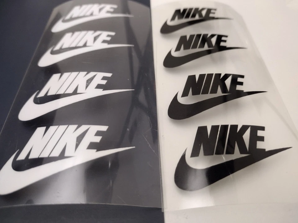 🦎 Juego para planchar con logotipo Nike - 12 piezas | 2" de ancho cada una | Blanco y negro 🦎 - Imagen 2 de 2