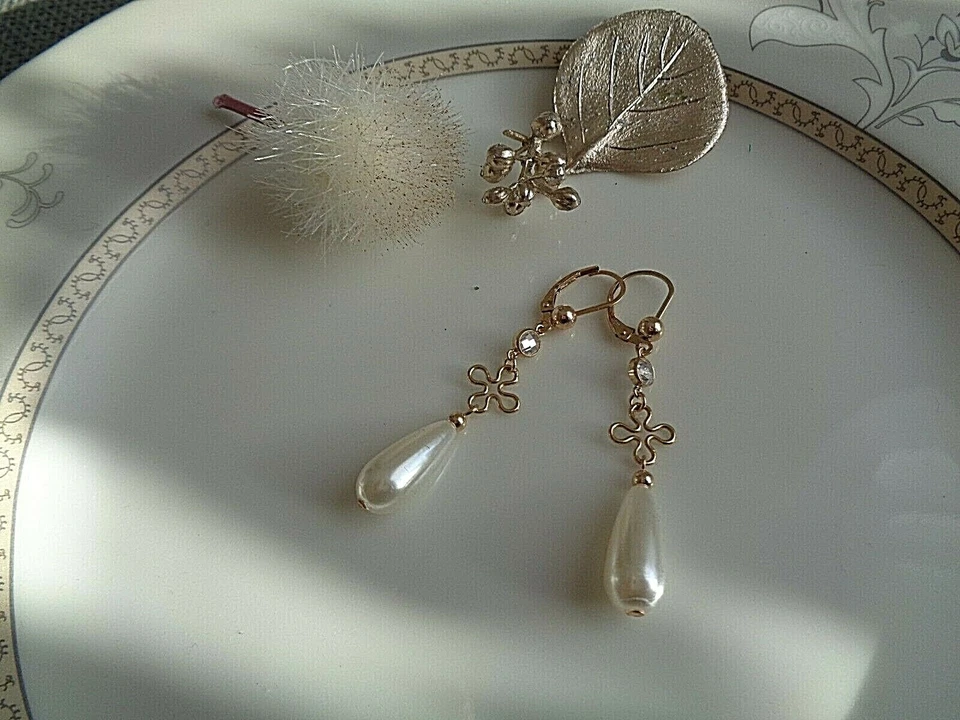 Gold Ohrringe mit Tropfenperlen, Gold Filled, Zirkonia - Bild 4 von 4