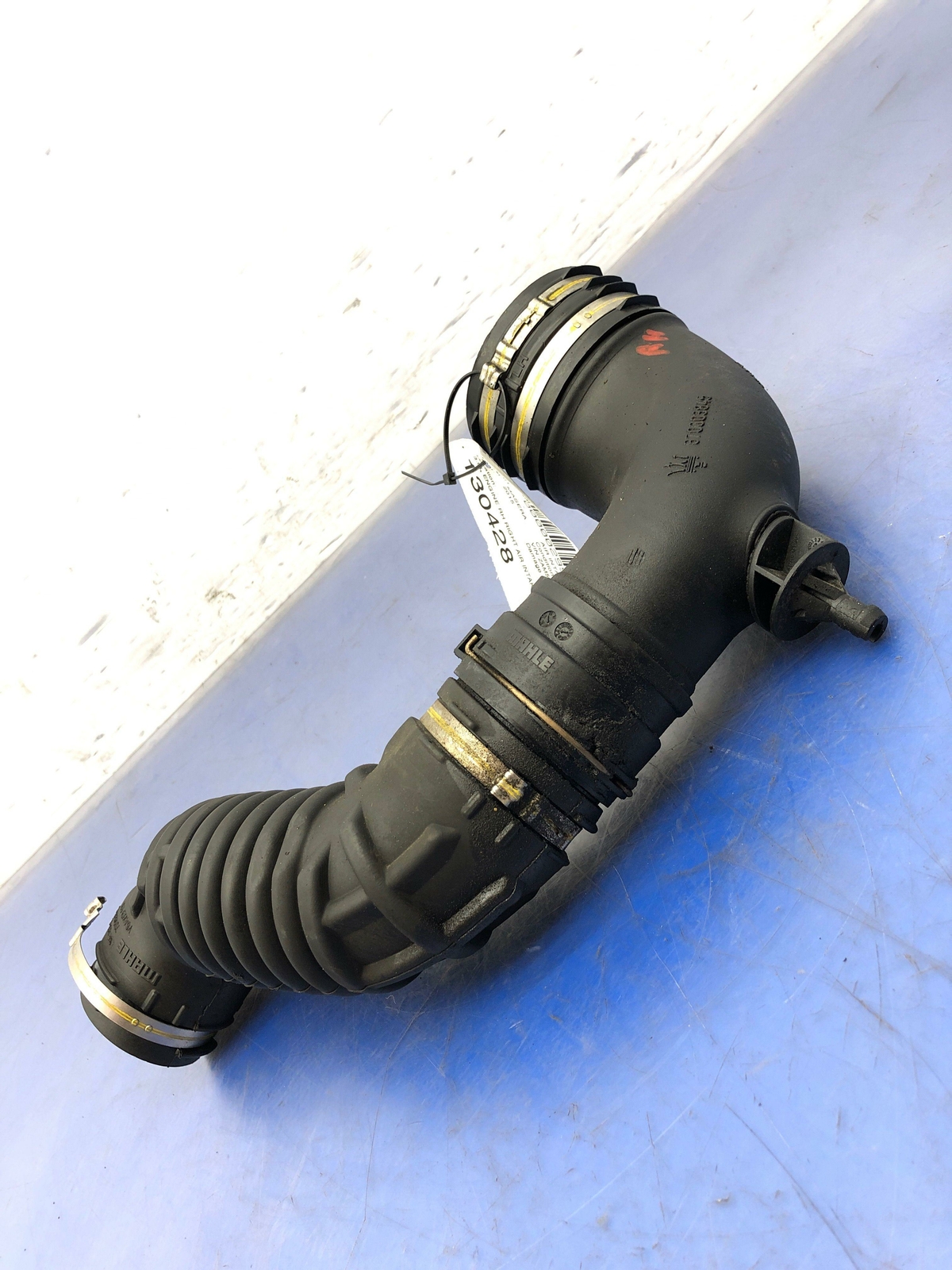 Maserati Quattroporte S Diesel 2013-2017 Right Air intake sleeve P/N 670003847