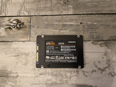 Samsung 870 EVO - 500GB - 2.5'' SATA SSD - MZ-77E500