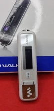 SONY Walkman NW-E023F 1GB MP3 Digital Music Player Pure WhiteUSB Portable Audio