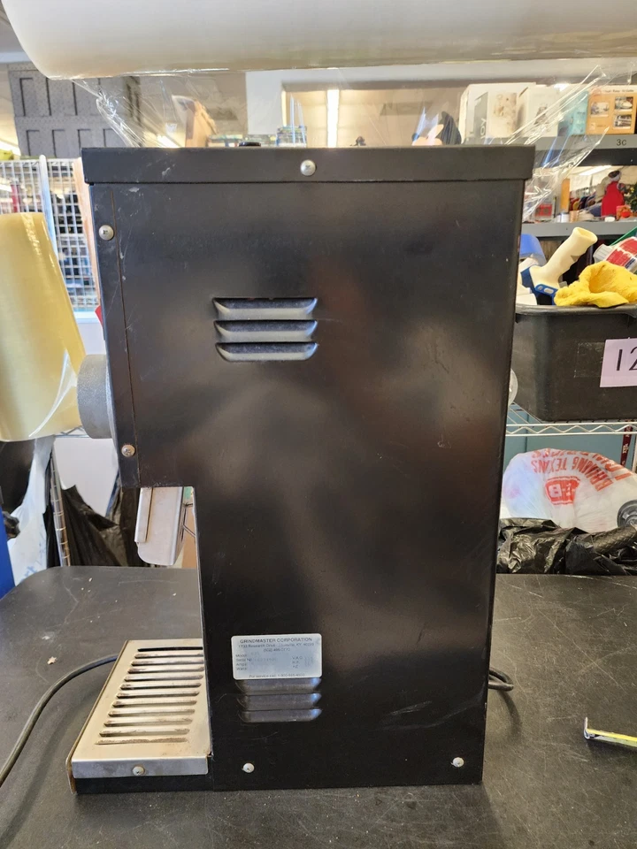 Moedor de café Grindmaster-Cecilware 835 funil resistente preto varejo - Imagem 4 de 4
