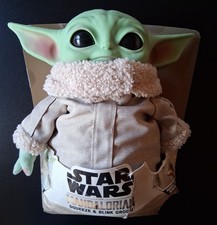 Star Wars The Mandalorian Squeeze  Blink Grogu Plush 2022 Mattel New In Box