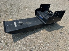 Reese Sidewinder 16k Pin Box Oem St400 - Sw16kpoe Fifth Wheel Hitch 5th Wheel 1 Reese Sidewinder 16k Pin Box Oem St400 - Sw16kpoe Fifth Wheel Hitch 5th Wheel 1