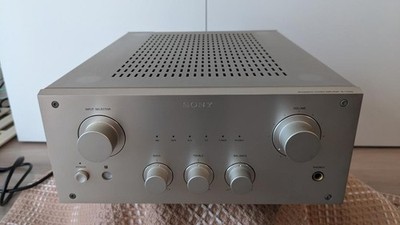 SONY TA-F3000 INTEGRATED STEREO AMPLIFIER 60W+60W 4Ω AC100V 50/60Hz 120W