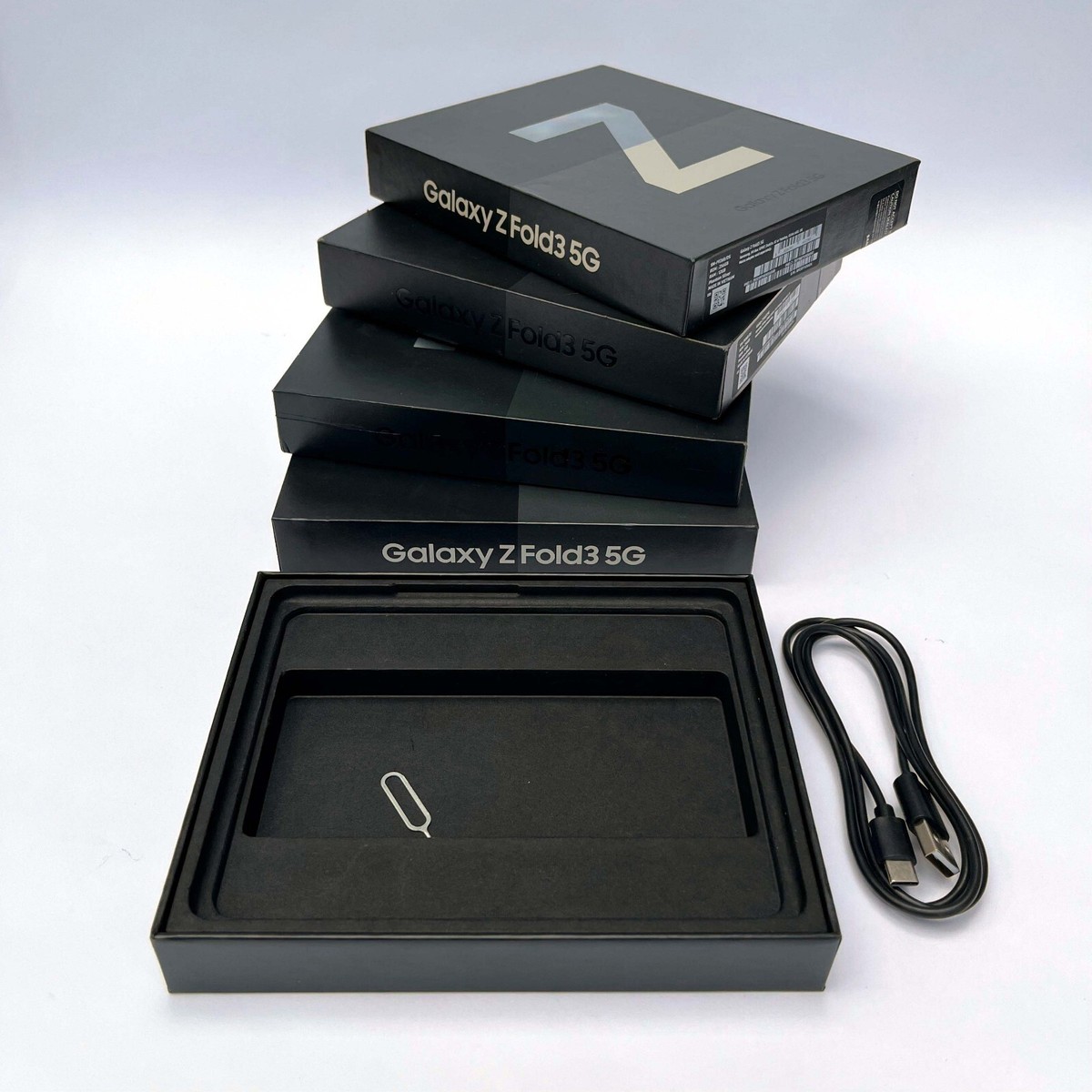 Samsung Galaxy Z Fold 5G original Box with Charging Cable UK