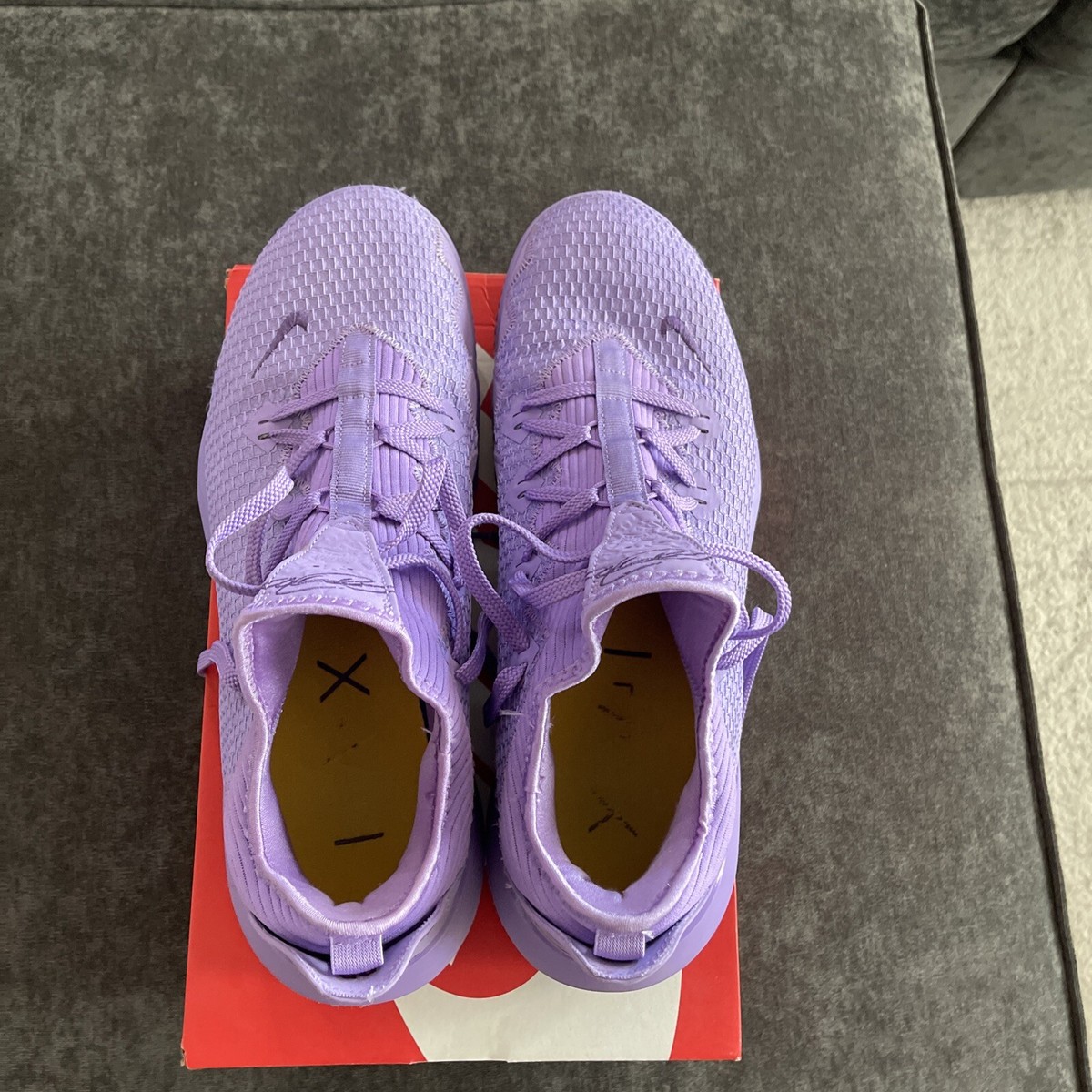 light purple lebron 16